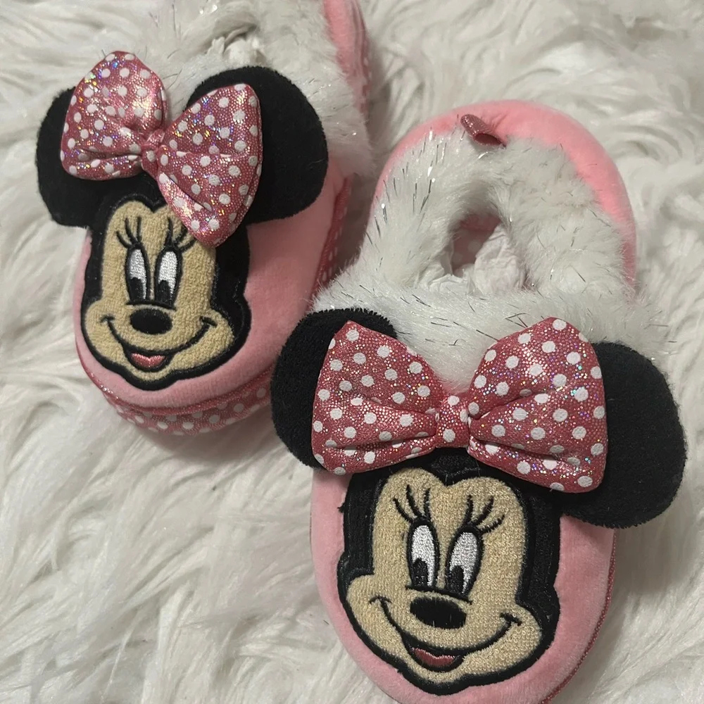 Minnie Mouse Slippers Comfy House Shoes Toddler Girl 9-10 Cozy Pink New